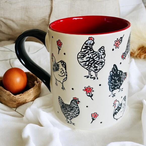 NEW Spectrum Design Farm Chickens & Hens 17 oz Coffee Tea Red Country Mug - Picture 1 of 2
